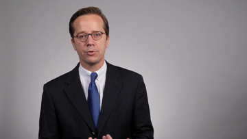 Still medium hoou at uhh mlea intro ringe